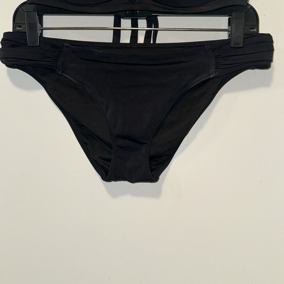 Shade and Shore bikini - Picture 2 of 8